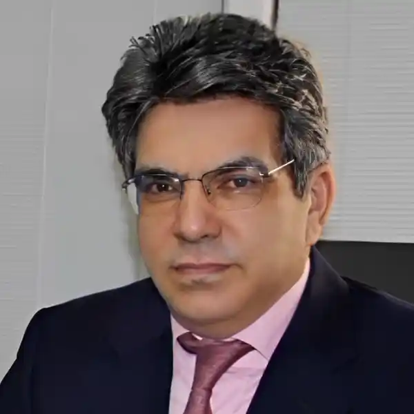 دکتر اسماعیل فرزادفر