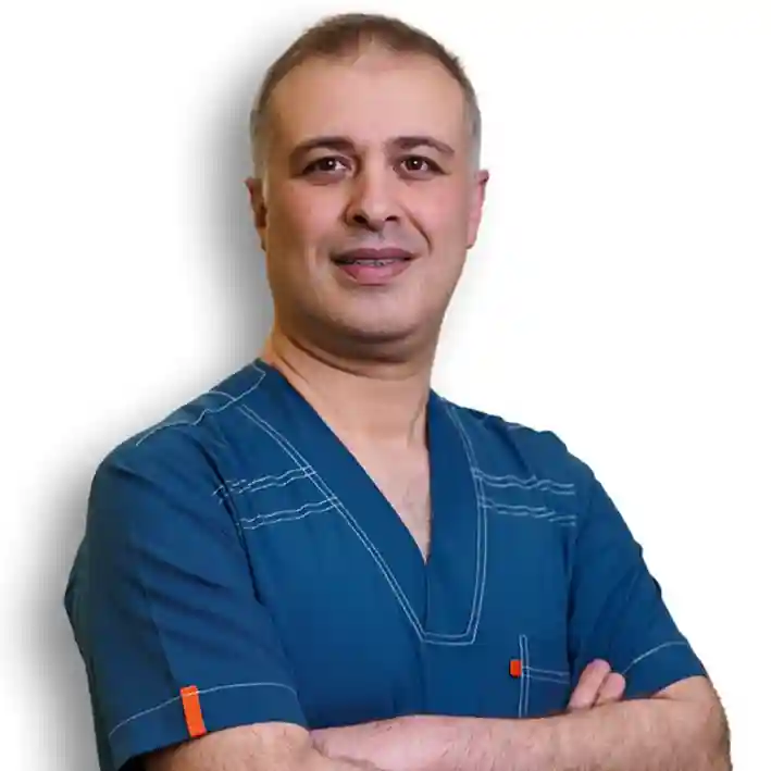 دکتر محمد طالب زاده جراح بینی در رشت