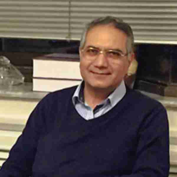 دکتر مهدی پورصادق جراح بینی در مشهد