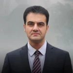 دکتر بهرام مقدم فرد جراح بینی در تهران