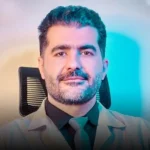 دکتر میلاد لاریجانی دندانپزشک تهران