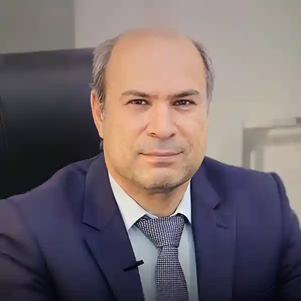 دکتر عبدالرضا خورشیدی فر جراح بینی
