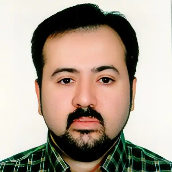 دکتر افشین باقری جراح بینی در شیراز
