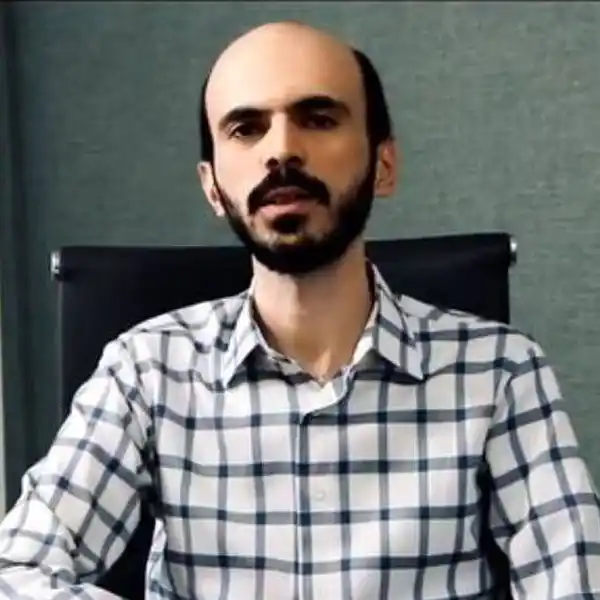 دکتر حسین زادی جراح بینی