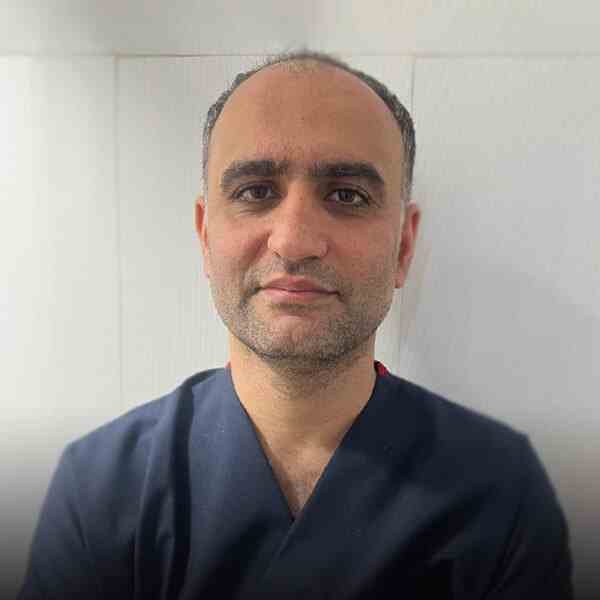دکتر امیرحسین اسدالله پور جراح بینی در قائمشهر
