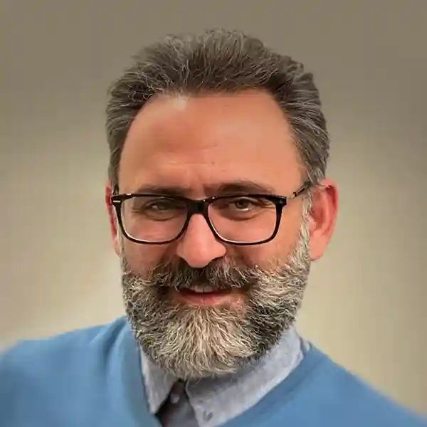 دکتر اسدالله مهدوی جراح بینی