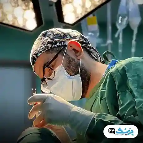 دکتر میلاد زارعی جراح بینی