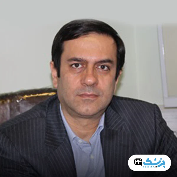 دکتر محمدحسین برادران فر جراح بینی یزد