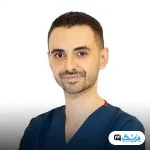 دکتر مقداد اسلامی جراح بینی در تهران
