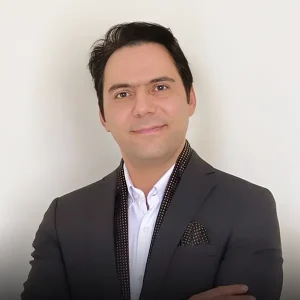 دکتر عزیز گشاده رو متخصص ایمپلنت در تهران