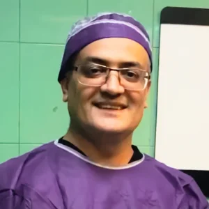 دکتر غلامعلی دشتی جراح بینی در زاهدان
