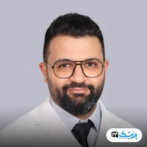 دکتر مصطفی صولتی جراح لثه در تهران