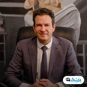 دکتر شاپور عزیزی پزشک زیبایی در تهران